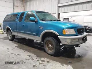 1998 Ford F-150 z VIN 2FTZX18W4WCA67672, wystawiony jako IAAI lot #41301212 z przebiegiem 322 276 mil mil oraz . Historia ofert i sprzedaży dostępna na DreamBid. Obrazek 1.