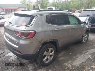 2020 Jeep Compass Latitude с VIN 3C4NJDBB7LT240789, выставлен на аукционе IAAI как лот 42158752 с пробегом 37 403 миль миль и . История ставок и продаж доступна на DreamBid. Изображение 4.