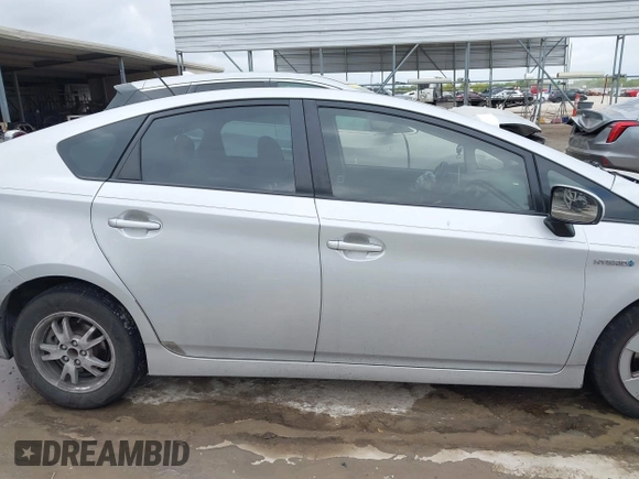 2010 Toyota Prius II with VIN JTDKN3DU2A0152775, listed as a IAAI auction lot 42047386 with 172,994 mi miles and . Bid and sale history available at DreamBid. Image 13.