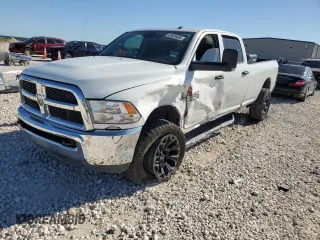 2017 Ram 2500 Tradesman z VIN 3C6UR5HLXHG740401, wystawiony jako Copart lot #53829405 z przebiegiem 171 730 mil mil oraz Szkoda całkowita • Salvage title. Historia ofert i sprzedaży dostępna na DreamBid. Obrazek 1.