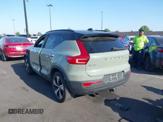 2021 Volvo XC40 with VIN YV4ED3UR3M2547274, listed as a IAAI auction lot 42328137 with 28,585 mi miles and . Bid and sale history available at DreamBid. Image 15.