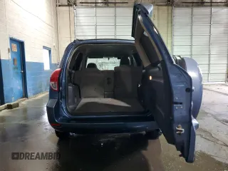 2006 Toyota RAV4 with VIN JTMBK33V165002301, listed as a Copart auction lot 47645385 with 189,702 mi miles and Clean Title. Bid and sale history available at carsss.com. Image 6.