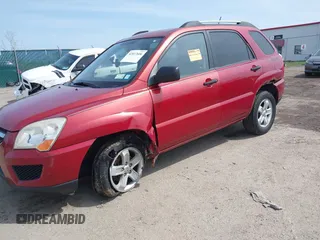 2010 Kia Sportage LX with VIN KNDKGCA39A7709095, listed as a IAAI auction lot 42017606 with 108,774 mi miles and . Bid and sale history available at carsss.com. Image 6.