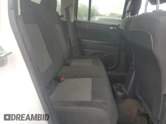 2014 Jeep Patriot Latitude с VIN 1C4NJRFB8ED778367, выставлен на аукционе Copart как лот 58893335 с пробегом 71 661 миль миль и Чистый • Clean title. История ставок и продаж доступна на DreamBid. Изображение 11.