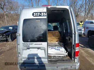 2010 Ford Transit Connect XLT z VIN NM0KS9BN8AT011664, wystawiony jako IAAI lot #41443429 z przebiegiem Nie podano mil oraz . Historia ofert i sprzedaży dostępna na DreamBid. Obrazek 12.