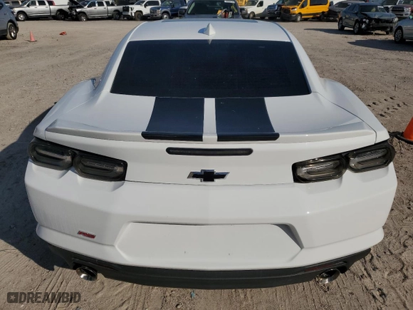 2020 Chevrolet Camaro 2LT with VIN 1G1FC1RS9L0147295, listed as a Copart auction lot 86554824 with 0 mi miles and Non Repairable. Bid and sale history available at carsss.com. Image 6.