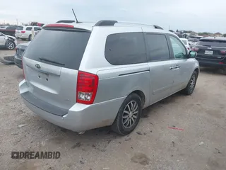 2012 Kia Sedona EX with VIN KNDMH4C74C6497243, listed as a IAAI auction lot 41368080 with 218,806 mi miles. Bid and sale history available at carsss.com. Image 4.