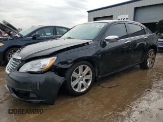 2012 Chrysler 200 Limited with VIN 1C3CCBCB5CN283584, listed as a Copart auction lot 88897105 with 76,671 mi miles and Salvage Title. Bid and sale history available at carsss.com. Image 1.