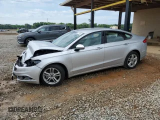 2018 Ford Fusion SE z VIN 3FA6P0H70JR117589, wystawiony jako Copart lot #56718565 z przebiegiem 144 955 mil mil oraz Szkoda całkowita • Salvage title. Historia ofert i sprzedaży dostępna na DreamBid. Obrazek 1.