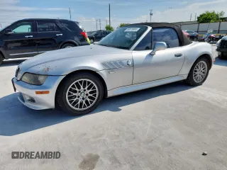 2000 BMW Z3 2.8 with VIN 4USCH3342YLF41905, listed as a Copart auction lot 60073085 with Not provided miles and Salvage title. Bid and sale history available at DreamBid. Image 1.