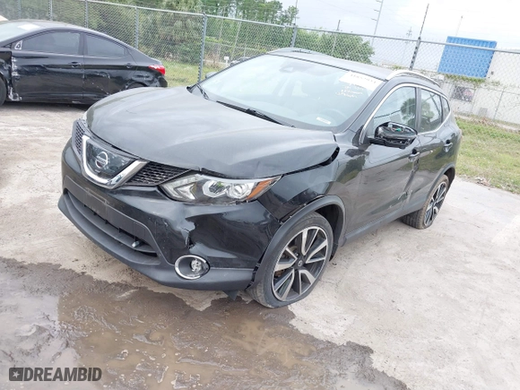 2018 Nissan Rogue Sport SV with VIN JN1BJ1CR5JW201321, listed as a IAAI auction lot 41852934 with 89,115 mi miles. Bid and sale history available at carsss.com. Image 17.