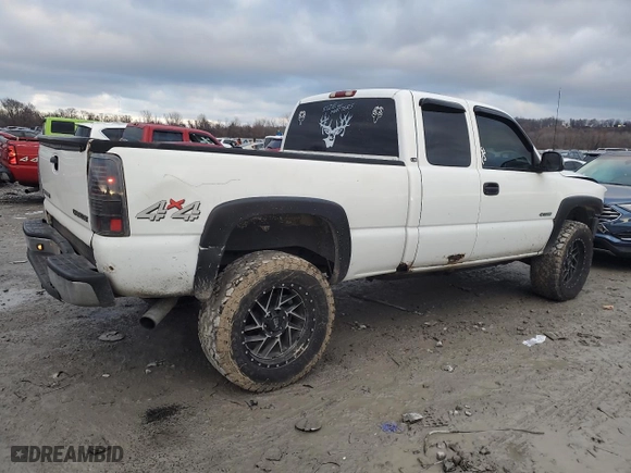 2001 Chevrolet Silverado 1500 LT with VIN 1GCEK19T21E141627, listed as a Copart auction lot 85383004 with 278,374 mi miles and Salvage Title. Bid and sale history available at carsss.com. Image 3.