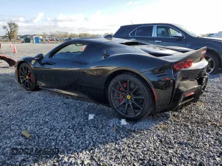 2022 Ferrari SF90 z VIN ZFF95NLA6N0276511, wystawiony jako Copart lot #45742815 z przebiegiem Nie podano mil oraz Szkody całkowita. Historia ofert i sprzedaży dostępna na DreamBid. Obrazek 2.