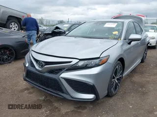 2021 Toyota Camry SE Nightshade with VIN 4T1G11AK1MU458190, listed as a IAAI auction lot 42075243 with 48,731 mi miles and . Bid and sale history available at carsss.com. Image 2.