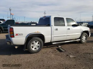 2006 GMC Sierra 1500 SLT with VIN 2GTEK13Z361254847, listed as a Copart auction lot 83650964 with 267,286 mi miles and Clean Title. Bid and sale history available at carsss.com. Image 3.