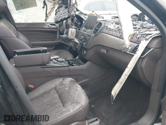 2019 Mercedes-Benz GLS 450 with VIN 4JGDF6EE4KB225810, listed as a IAAI auction lot 41883110 with Not Provided miles and . Bid and sale history available at DreamBid. Image 5.