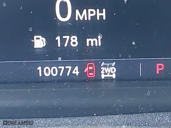 2019 Chevrolet Silverado 1500 LT with VIN 1GCRYDED0KZ318072, listed as a IAAI auction lot 41417733 with 100,774 mi miles. Bid and sale history available at carsss.com. Image 15.