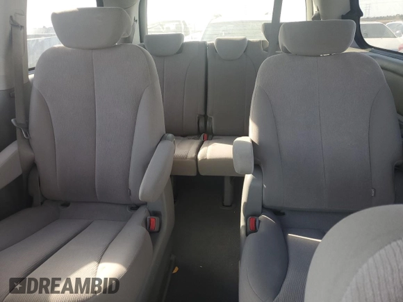 2009 Kia Sedona LX with VIN KNDMB233896315104, listed as a Copart auction lot 74995564 with 210,916 mi miles and Salvage Title. Bid and sale history available at carsss.com. Image 10.