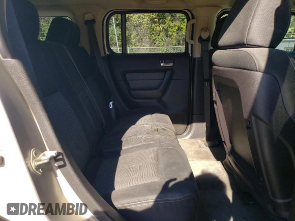 2007 Hummer H3 SUV with VIN 5GTDN13E178197183, listed as a Copart auction lot 70138664 with 254,603 mi miles and Clean Title. Bid and sale history available at carsss.com. Image 11.