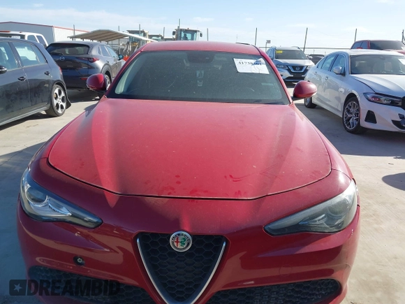 2018 Alfa Romeo Giulia with VIN ZARFAEBN8J7567620, listed as a IAAI auction lot 41738301 with 80,194 mi miles. Bid and sale history available at carsss.com. Image 6.