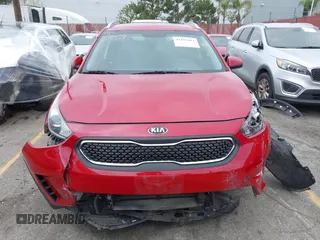 2018 Kia Niro LX with VIN KNDCB3LC7J5140579, listed as a IAAI auction lot 41895014 with 17,683 mi miles. Bid and sale history available at carsss.com. Image 12.