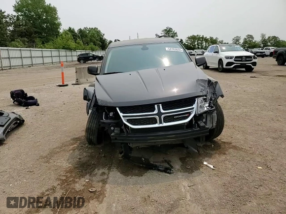 2018 Dodge Journey SXT with VIN 3C4PDCBG4JT522326, listed as a Copart auction lot 58783655 with 131,158 mi miles and Salvage title. Bid and sale history available at DreamBid. Image 15.