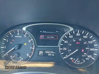 2013 Nissan Pathfinder SL with VIN 5N1AR2MN3DC618506, listed as a IAAI auction lot 42206992 with 156,649 mi miles and . Bid and sale history available at DreamBid. Image 7.