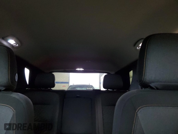 2018 Chevrolet Equinox LT z VIN 3GNAXSEV0JS593635, wystawiony jako Copart lot #59018125 z przebiegiem 72 772 mil mil oraz Szkoda całkowita • Salvage title. Historia ofert i sprzedaży dostępna na DreamBid. Obrazek 10.