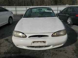 1998 Ford Escort SE z VIN 1FAFP13P2WW324678, wystawiony jako Copart lot #48726065 z przebiegiem 135 540 mil mil oraz Szkody całkowita. Historia ofert i sprzedaży dostępna na DreamBid. Obrazek 5.