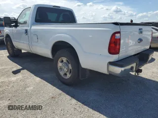 2016 Ford F-250 XL with VIN 1FTBF2A62GEC43859, listed as a Copart auction lot 75100794 with 91,371 mi miles and Salvage title. Bid and sale history available at DreamBid. Image 2.