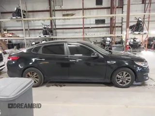 2016 Kia Optima LX Turbo with VIN 5XXGT4L16GG013751, listed as a IAAI auction lot 41843481 with 163,969 mi miles. Bid and sale history available at carsss.com. Image 13.