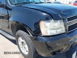 2008 Chevrolet Tahoe LS with VIN 1GNFC13C68R143398, listed as a IAAI auction lot 41970038 with 205,873 mi miles and . Bid and sale history available at DreamBid. Image 6.