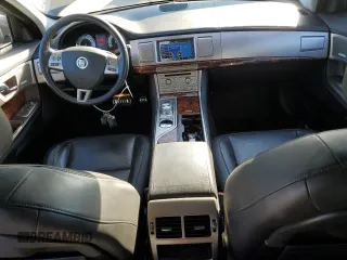2009 Jaguar XF with VIN SAJWA07C691R20716, listed as a Copart auction lot 89215985 with 62,369 mi miles and Salvage Title. Bid and sale history available at DreamBid. Image 8.