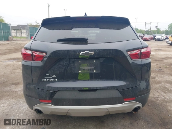 2020 Chevrolet Blazer LT z VIN 3GNKBCRS0LS602359, wystawiony jako IAAI lot #42235746 z przebiegiem 78 835 mil mil oraz . Historia ofert i sprzedaży dostępna na DreamBid. Obrazek 16.