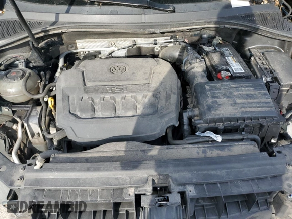 2018 Volkswagen Tiguan S z VIN 3VV1B7AX9JM043240, wystawiony jako Copart lot #72519764 z przebiegiem 129 138 mil mil oraz Szkoda całkowita • Salvage title. Historia ofert i sprzedaży dostępna na DreamBid. Obrazek 12.