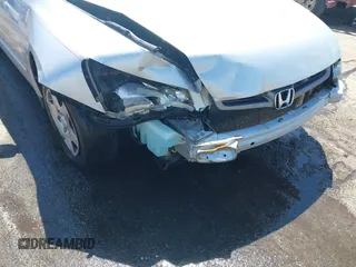 2005 Honda Accord LX z VIN 1HGCM56465A123734, wystawiony jako IAAI lot #42331722 z przebiegiem 131 881 mil mil oraz . Historia ofert i sprzedaży dostępna na DreamBid. Obrazek 18.