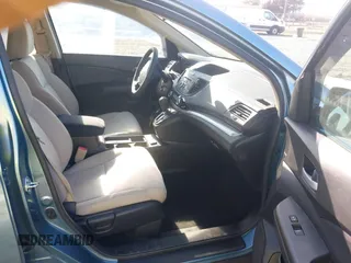 2016 Honda CR-V SE with VIN 2HKRM4H44GH656502, listed as a IAAI auction lot 41725344 with 44,783 mi miles and . Bid and sale history available at carsss.com. Image 5.