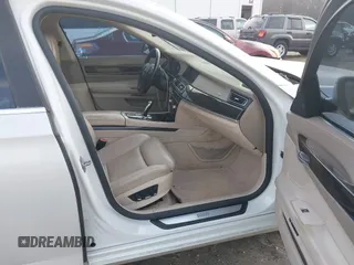 2011 BMW 7 Series 750Li with VIN WBAKB8C54BC852374, listed as a IAAI auction lot 41484350 with 137,388 mi miles. Bid and sale history available at carsss.com. Image 5.