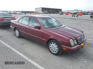 1996 Mercedes-Benz E 320 with VIN WDBJF55F1TJ014578, listed as a IAAI auction lot 41939599 with 115,461 mi miles and . Bid and sale history available at DreamBid. Image 1.