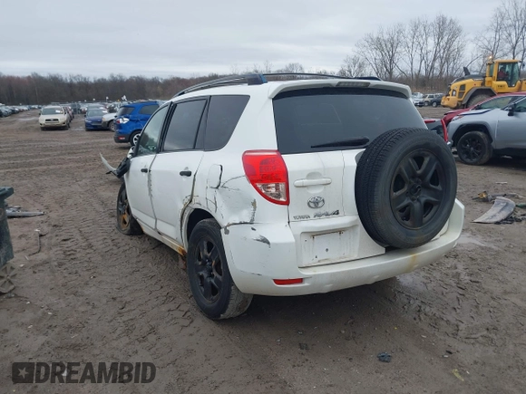 2008 Toyota RAV4 with VIN JTMBD33V986064097, listed as a IAAI auction lot 41923844 with 152,131 mi miles. Bid and sale history available at carsss.com. Image 3.