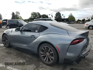 2021 Toyota GR Supra 2.0 with VIN WZ1DB2C04MW043408, listed as a Copart auction lot 49366794 with 33,453 mi miles and Salvage Title. Bid and sale history available at carsss.com. Image 2.