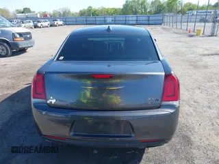 2016 Chrysler 300 with VIN 2C3CCABG6GH321121, listed as a IAAI auction lot 41951797 with 115,170 mi miles. Bid and sale history available at carsss.com. Image 16.