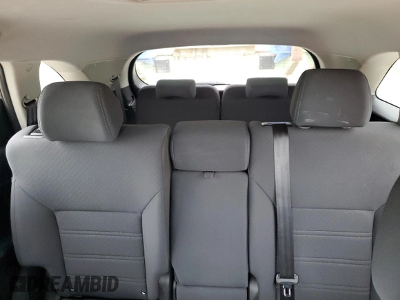 2019 Kia Sorento LX z VIN 5XYPG4A52KG489297, wystawiony jako Copart lot #58671535 z przebiegiem 108 750 mil mil oraz Czysty tytuł • Clean title. Historia ofert i sprzedaży dostępna na DreamBid. Obrazek 10.