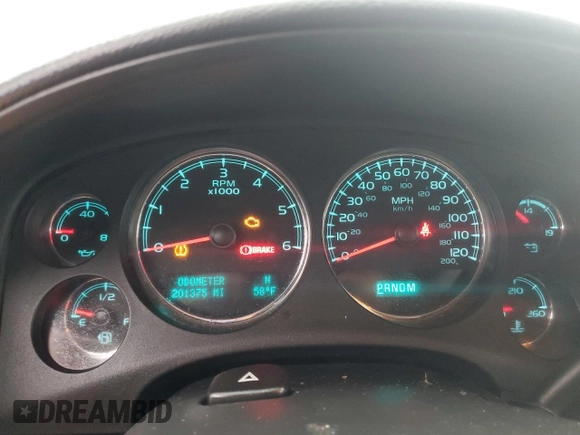 2012 GMC Yukon XL SLT with VIN 1GKS2KE7XCR170066, listed as a Copart auction lot 81310004 with 201,375 mi miles and Salvage Title. Bid and sale history available at carsss.com. Image 9.