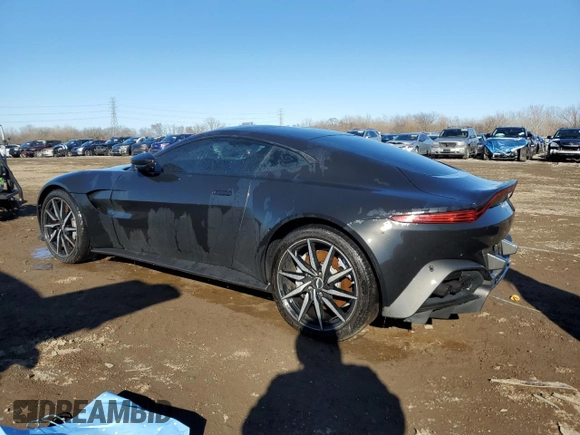 2020 Aston Martin Vantage z VIN SCFSMGAW9LGN03080, wystawiony jako Copart lot #49381775 z przebiegiem 47 187 mil mil oraz Szkody całkowita. Historia ofert i sprzedaży dostępna na DreamBid. Obrazek 2.