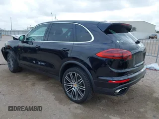 2017 Porsche Cayenne с VIN WP1AA2A2XHKA90706, выставлен на аукционе IAAI как лот 41692768 с пробегом 92 800 миль миль и . История ставок и продаж доступна на DreamBid. Изображение 3.