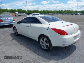 2008 Pontiac G6 GT with VIN 1G2ZH36N784279170, listed as a IAAI auction lot 42124333 with Not provided miles and . Bid and sale history available at DreamBid. Image 3.