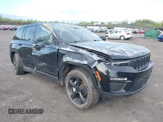 2023 Jeep Grand Cherokee Limited z VIN 1C4RJHBG1PC506118, wystawiony jako IAAI lot #42176272 z przebiegiem 72 087 mil mil oraz . Historia ofert i sprzedaży dostępna na DreamBid. Obrazek 1.