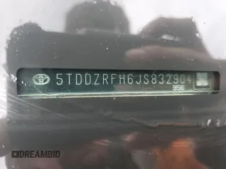2018 Toyota Highlander Limited z VIN 5TDDZRFH6JS832904, wystawiony jako Copart lot #54109505 z przebiegiem Nie podano mil oraz Nie do naprawy • Non repairable. Historia ofert i sprzedaży dostępna na DreamBid. Obrazek 12.
