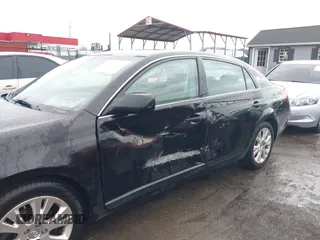 2008 Toyota Avalon XL with VIN 4T1BK36B18U315127, listed as a IAAI auction lot 41360176 with 189,343 mi miles. Bid and sale history available at carsss.com. Image 6.